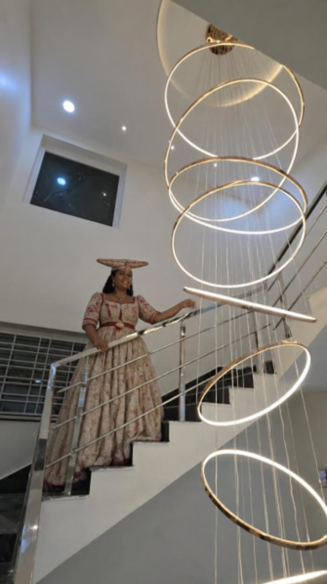 Circle Chandelier – Staircase Feature